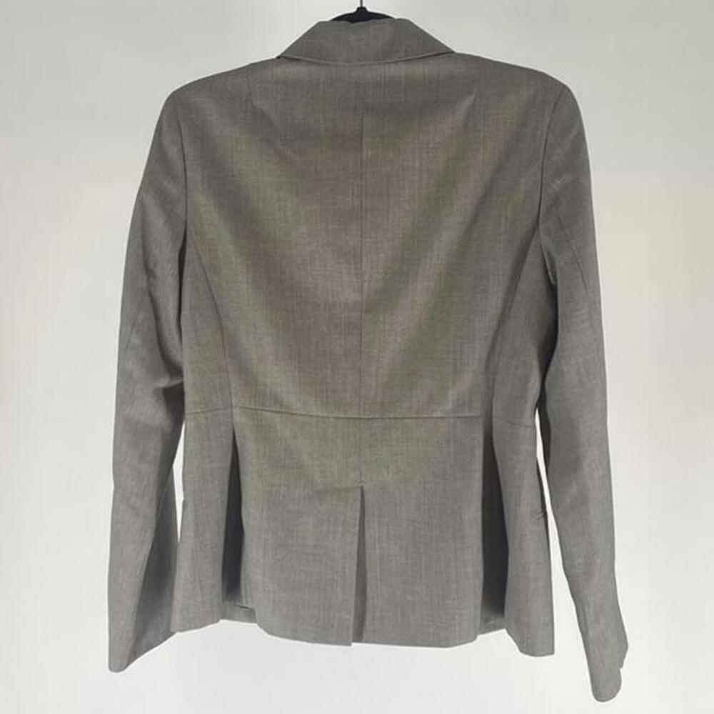 Banana Republic Stylish Women's Blazer - Professional Look - Picture 3 of 3